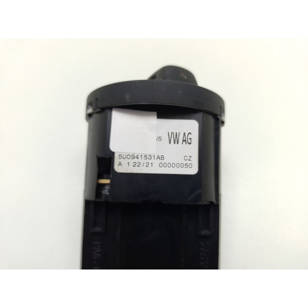 Botão Comando Luz Do Farol Volkswagen Saveiro 1.6 2021