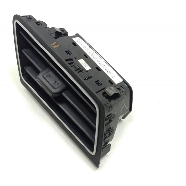 Difusor De Ar Direito Do Painel Volkswagen Saveiro 1.6 2021