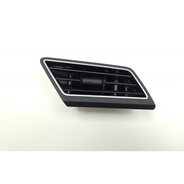 Difusor De Ar Direito Do Painel Volkswagen Saveiro 1.6 2021