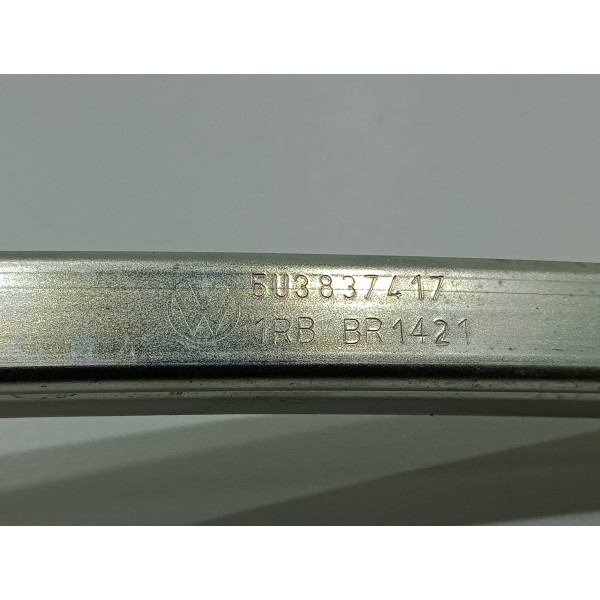 Trilho Guia Vidro Dianteiro Esquerdo Vw Saveiro 1.6 2021