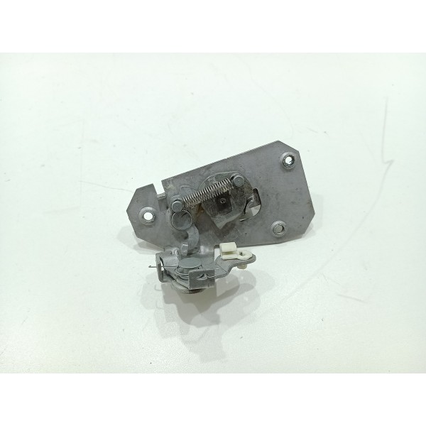 Fechadura Da Tampa Traseira Esquerda Vw Saveiro 1.6 2021