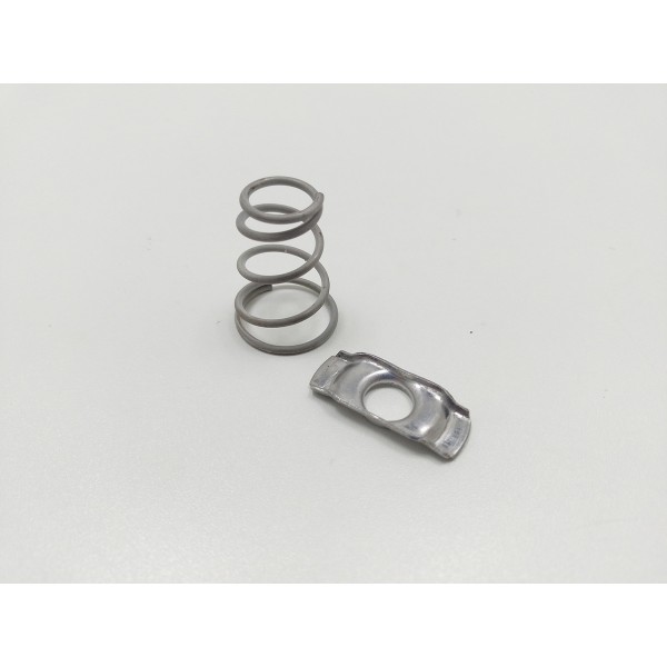 Trava Mola Da Valvula Termostatica Fiat Fiorino 1.4 2020