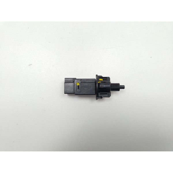 Sensor Interruptor Pedal Central Nissan Versa Kikcs