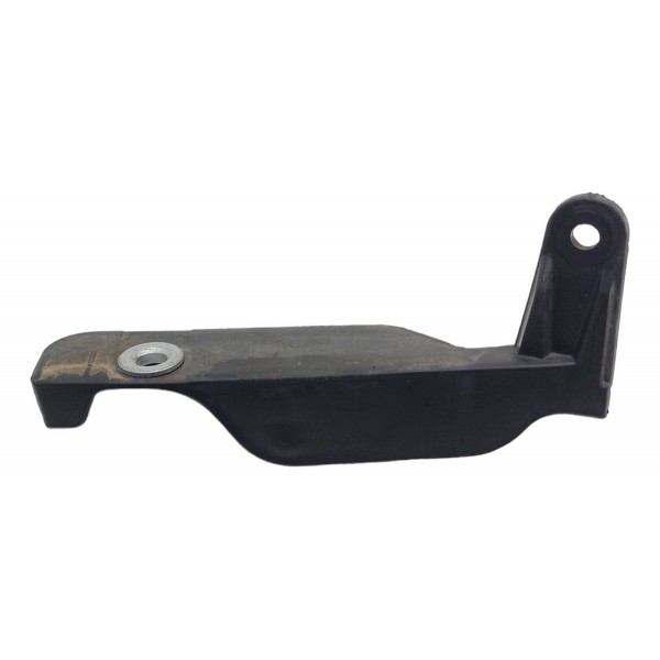 Suporte Do Spoiler Lateral Esquerdo Corolla 2020 Usado