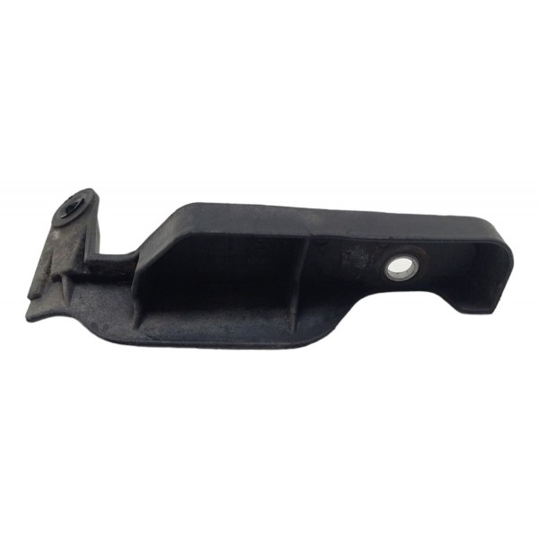 Suporte Do Spoiler Lateral Esquerdo Corolla 2020 Usado