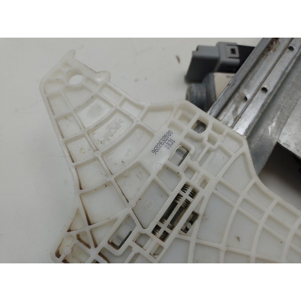 Motor Maquina Traseira Direita C4 Grand Picasso 2012 Usado