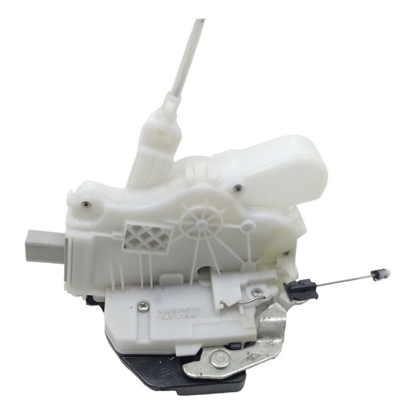 Fechadura Porta Traseira Esquerda Vw Voyage G7 2020 Usado