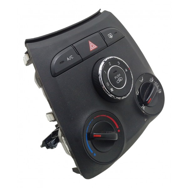 Comando Botão Ar Condicionado Hb20 Comfort 2018 Usado