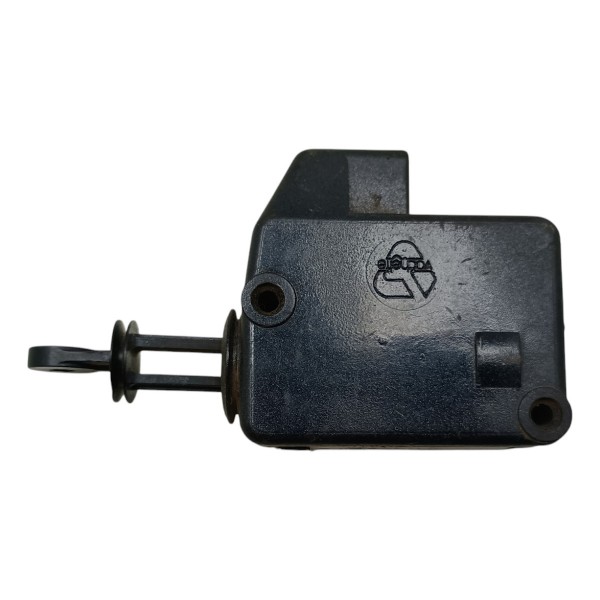 Motor Trava Portinhola Tanque Volvo S40 1998 1999 Usado