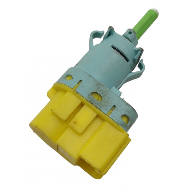 Sensor Interruptor Pedal Central Fiat Mobi 2018 2022 Usado
