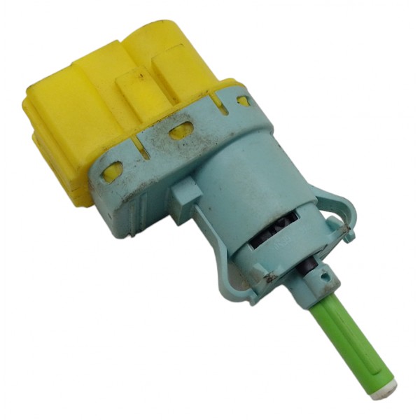 Sensor Interruptor Pedal Central Fiat Mobi 2018 2022 Usado