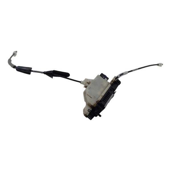 Fechadura Porta Dianteira Direita Peugeot 208 2014 Usado