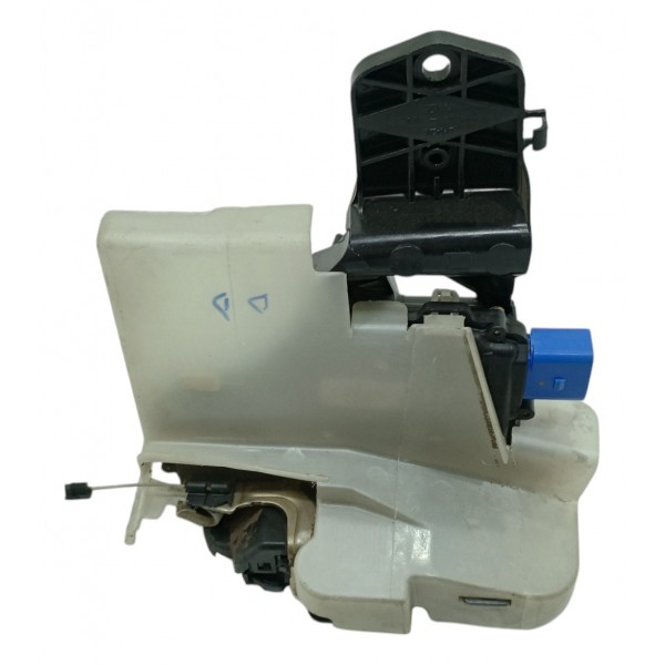 Fechadura Porta Dianteira Vw Polo Sedan 2007 Usado