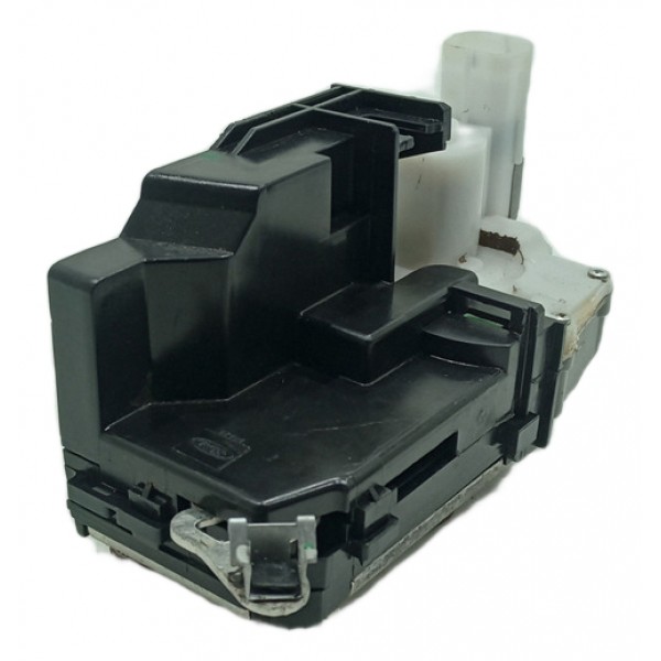 Fechadura Porta Dianteira Direita Ford Ecosport 2012 Usado