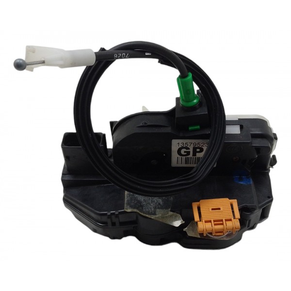 Fechadura Porta Dianteira Direita Gm Tracker 2018 Usado