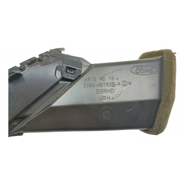 Difusor Ar Central Direito Ford Ka 2016 2018 2021 Usado