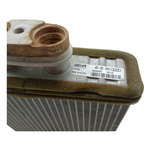 Radiador Ar Quente Vw Polo 60q819031 2005 10 Original Usado