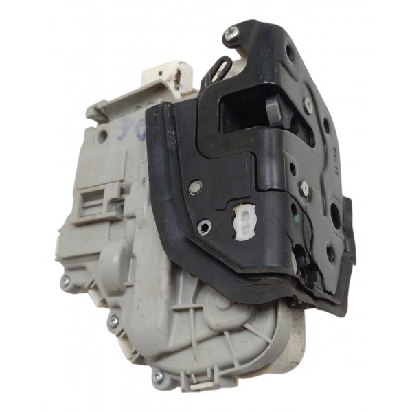 Fechadura Porta Dianteira Esquerda Audi A3 2015 Usado