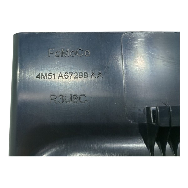 Moldura Descanso Braço Traseiro Ford Focus 2009 2013 Usado