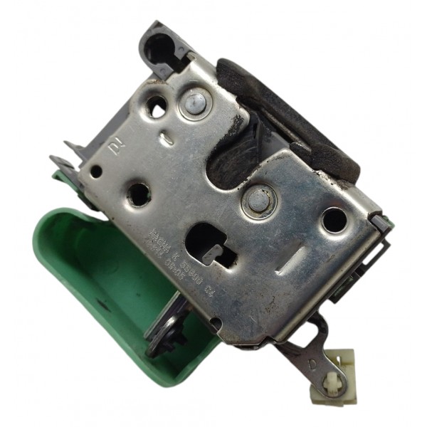 Fechadura Porta Dianteira Direita Fiat Uno 2020 Usado
