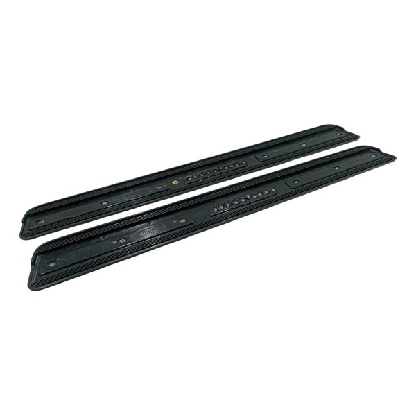 Par Soleira Pisante Porta Dianteira Volvo Xc60 2013-16 Usado