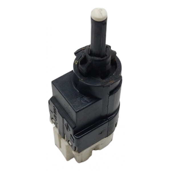 Sensor Interruptor Pedal Central Sandero Duster 2020 Usado