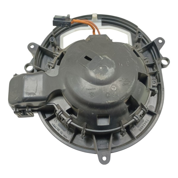 Motor Ventilador Caixa Ar Bmw 320i 328i T942466 14 17 Usado