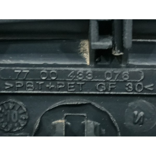 Maçaneta Externa Da Porta Renault Clio 2005 2011 2p Usado
