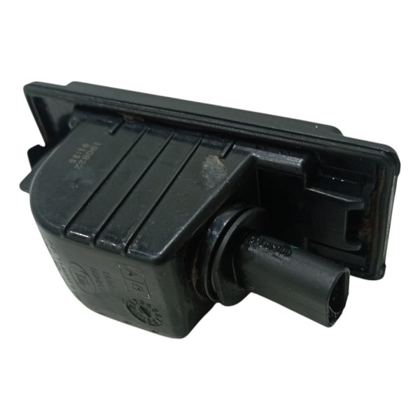Luz De Placa Gm Onix 2020 2023 Original Usado