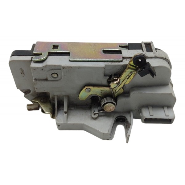 Fechadura Porta Traseira Direita Peugeot 206 2007 Usado