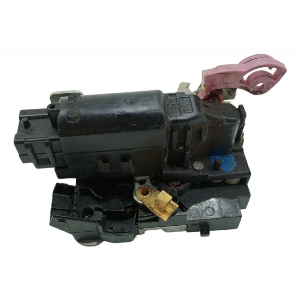Fechadura Porta Traseira Esquerda Duster 2014 2015 Usado