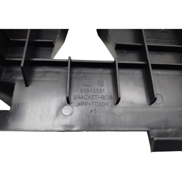 Suporte Modulo Conforto Bcm Gm Spin 2015 2018 Usado