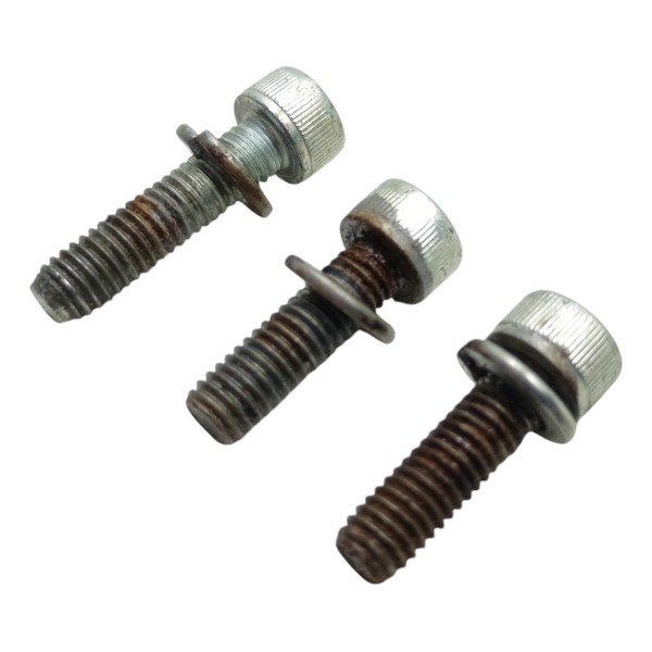 Parafuso Da Valvula Termostatica Ford Ka 2008 2013 Usado