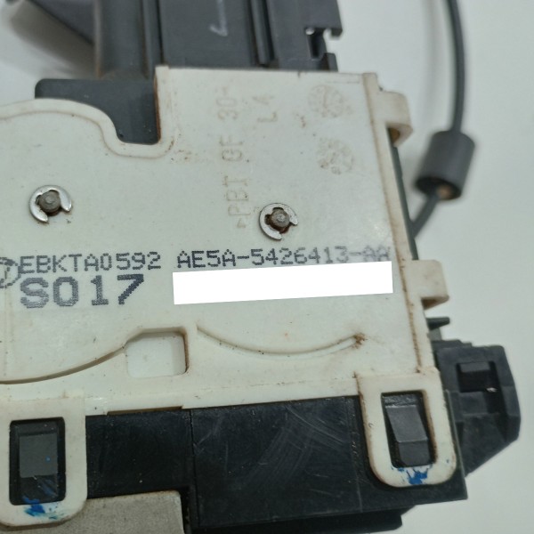 Fechadura Porta Traseira Esquerda Ford Fusion 2012 Usado