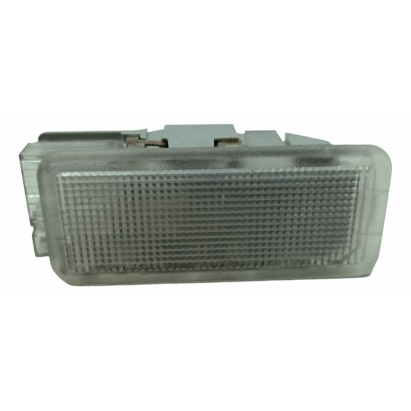 Luz Cortesia Porta Mala Citroen C3 2013 2017 Usado